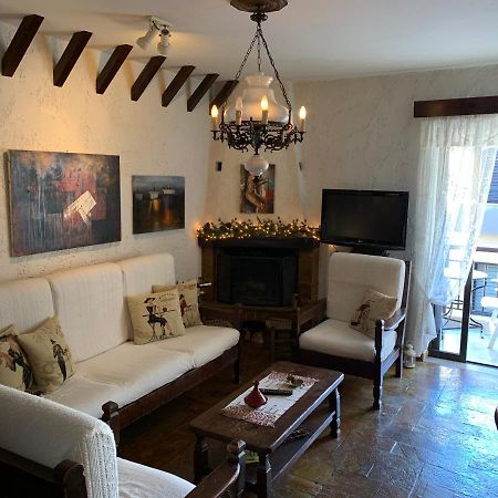 Ferienwohnung The Rustic Hug Athen Exterior foto